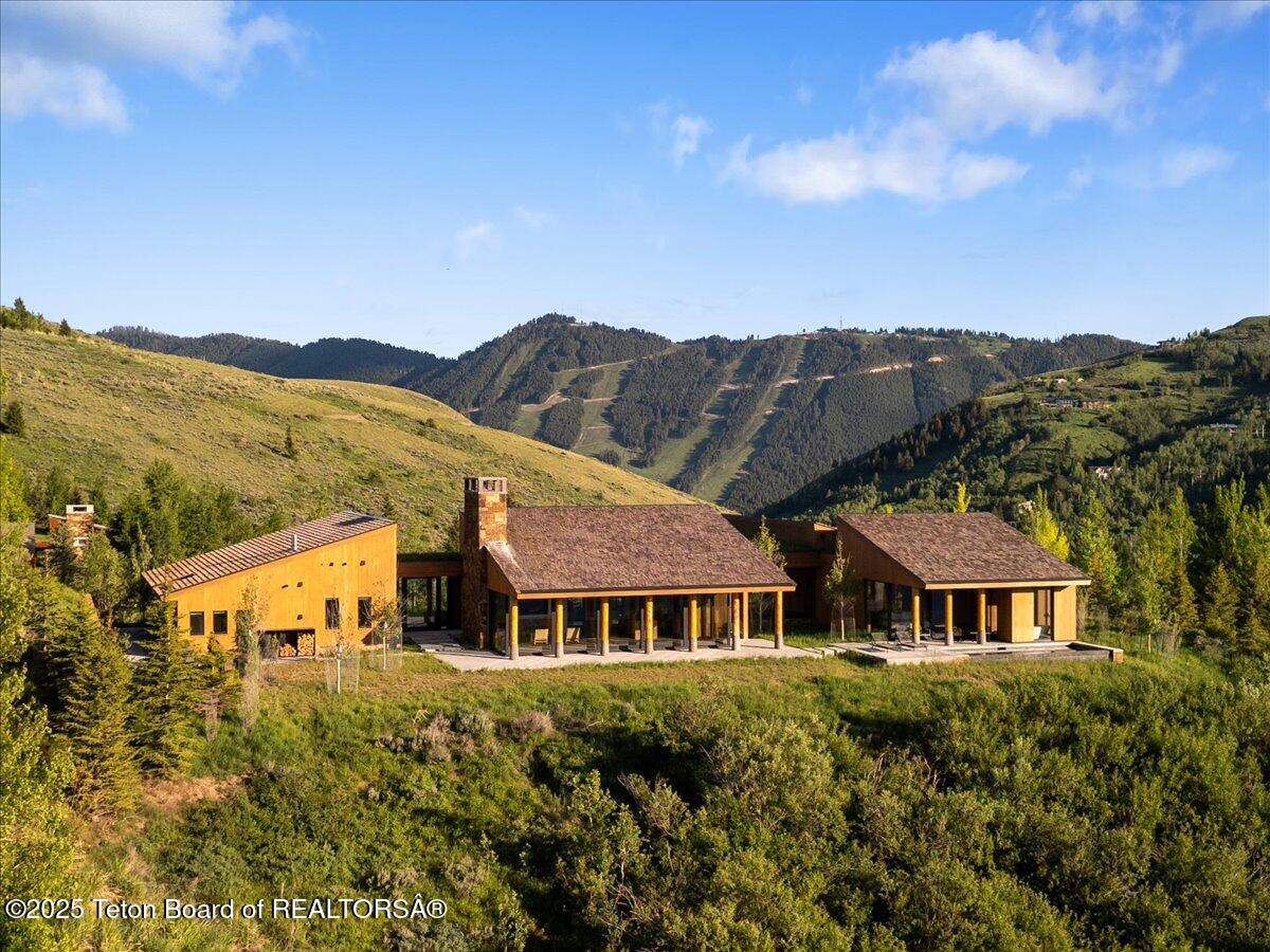 Luxury Properties